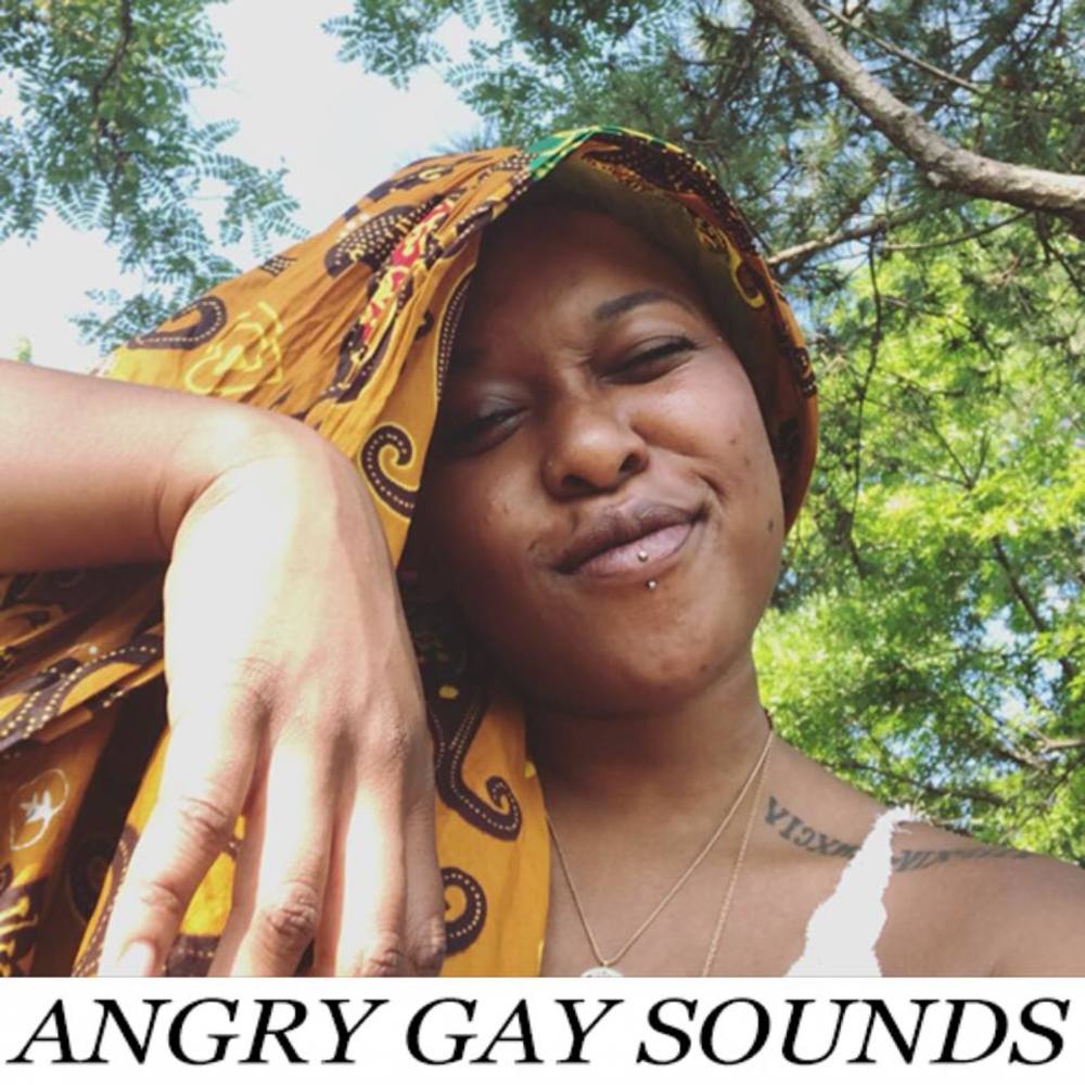 Meet your Posher, Nikierra